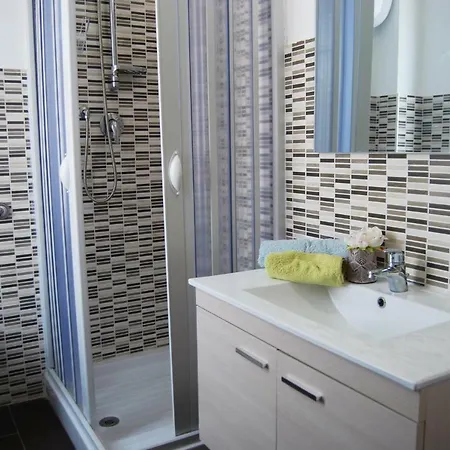 Apartman Crisvan Home- Bilocale 5 Posti Con Terrazzino *